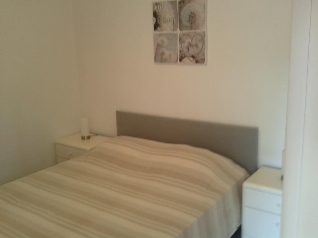 Apartment Melani Pula Eksteriør billede