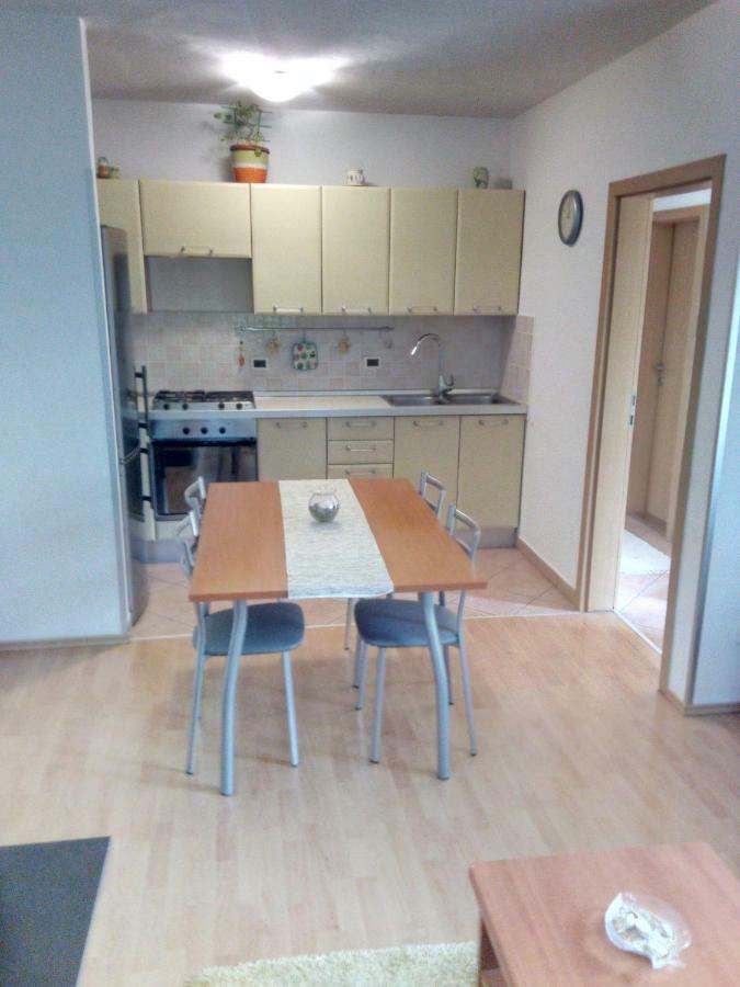 Apartment Melani Pula Eksteriør billede